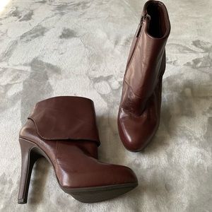 Jessica Simpson. Ankle boots.